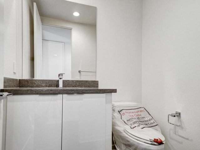 764 Obsidian Loop E, Palm Springs, CA 92264