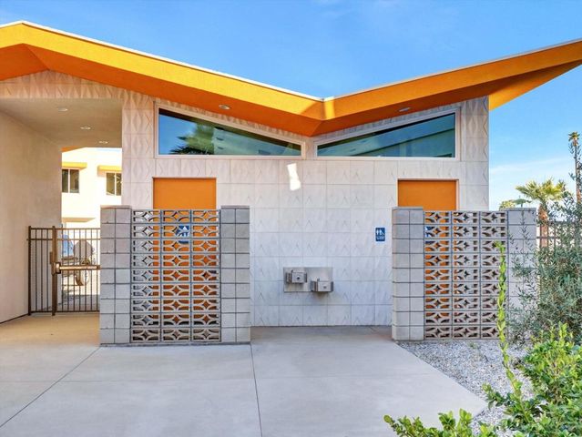 764 Obsidian Loop E, Palm Springs, CA 92264