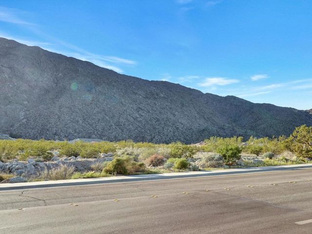 764 Obsidian Loop E, Palm Springs, CA 92264