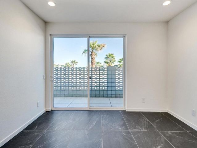764 Obsidian Loop E, Palm Springs, CA 92264
