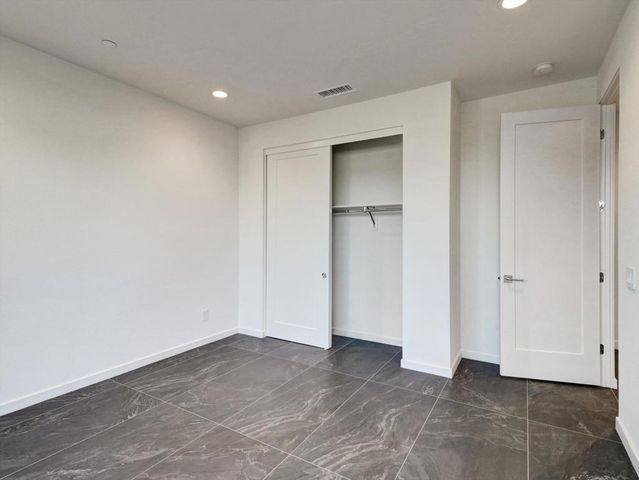 764 Obsidian Loop E, Palm Springs, CA 92264