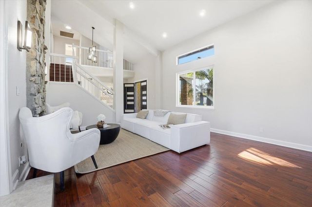 18874 Mount Cimarron Street, Fountain Valley, CA 92708