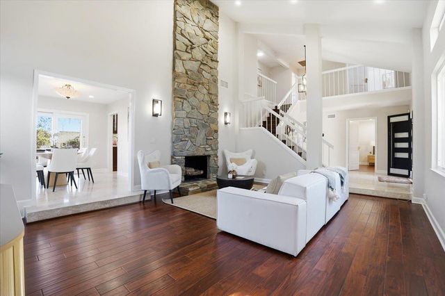 18874 Mount Cimarron Street, Fountain Valley, CA 92708