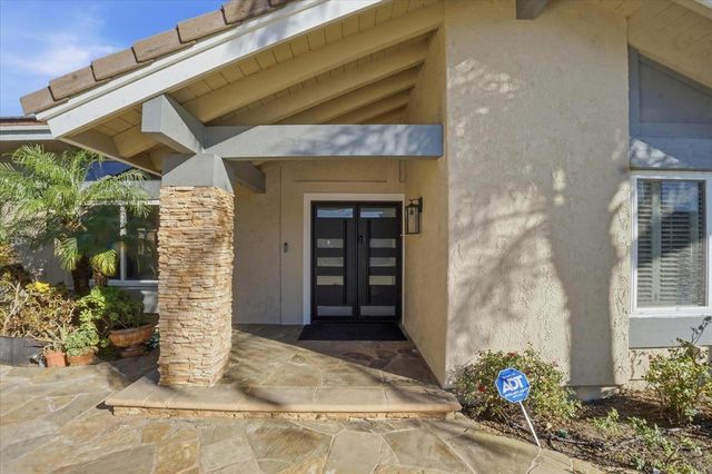 18874 Mount Cimarron Street, Fountain Valley, CA 92708