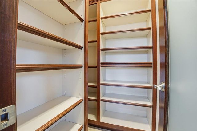 18874 Mount Cimarron Street, Fountain Valley, CA 92708