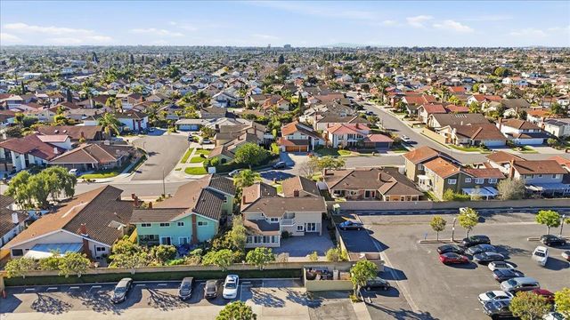 18874 Mount Cimarron Street, Fountain Valley, CA 92708