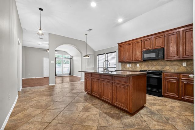2335 Morgan Ridge Lane, Spring, TX 77386