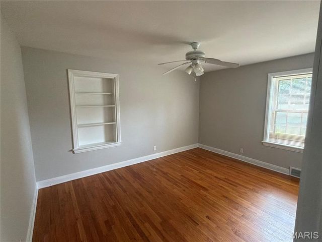 9360 Parkside Drive, Brentwood, MO 63144