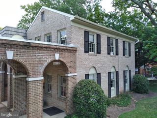 5301 LANGSTON BLVD #3, Arlington, VA 22207