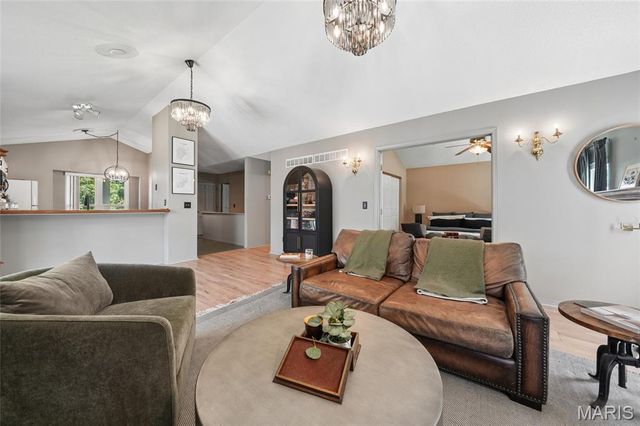 1121 Wild Plum Drive, St Peters, MO 63303