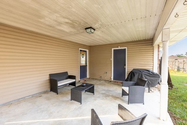 205 Due Drive, Thibodaux, LA 70301