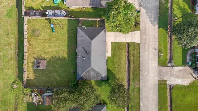 205 Due Drive, Thibodaux, LA 70301