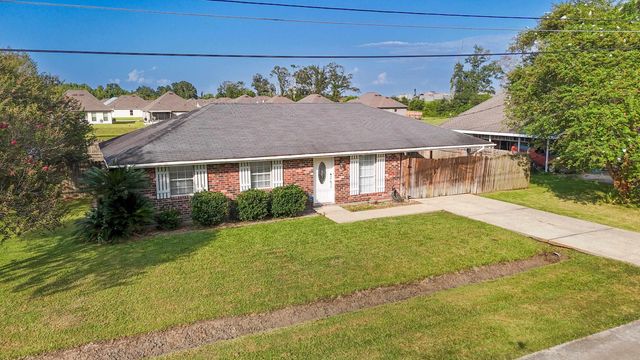 205 Due Drive, Thibodaux, LA 70301