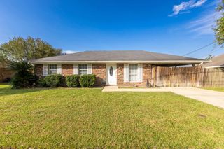 205 Due Drive, Thibodaux, LA 70301