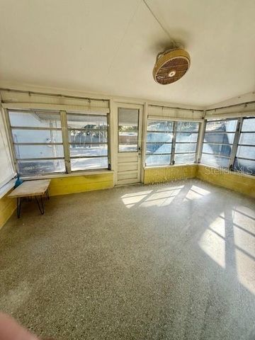 5300 18 STREET, Zephyrhills, FL 33542