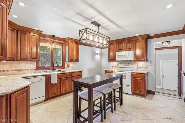 2965 Howell Drive, Poland, OH 44514