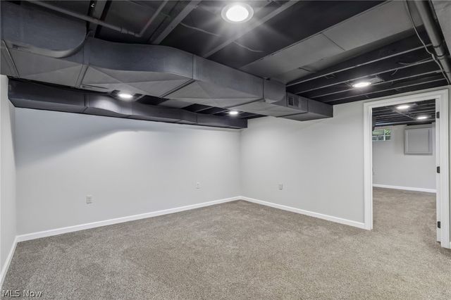 2965 Howell Drive, Poland, OH 44514