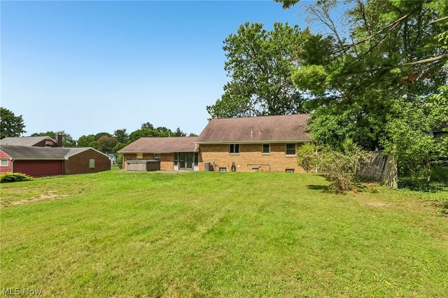 2965 Howell Drive, Poland, OH 44514