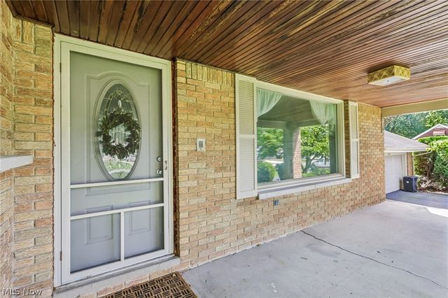 2965 Howell Drive, Poland, OH 44514