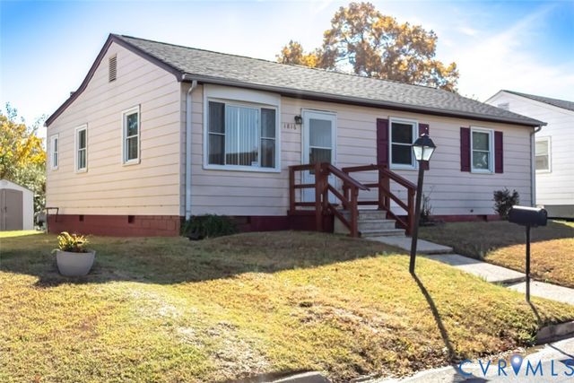 1816 Dublin St, Hopewell, VA 23860