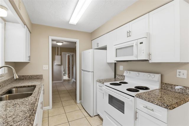 38 REGINA BOULEVARD, Beverly Hills, FL 34465