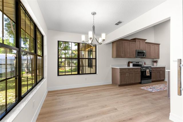 804 NE 46TH COURT, Ocala, FL 34470