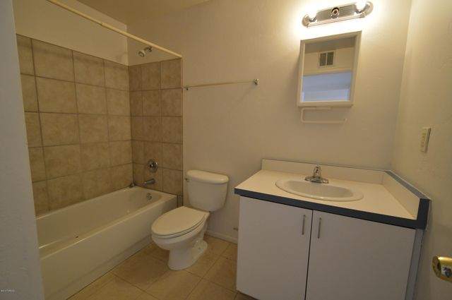 2147 N Isabel Blvd Unit 4, Tucson, AZ 85712