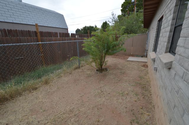 2147 N Isabel Blvd Unit 4, Tucson, AZ 85712