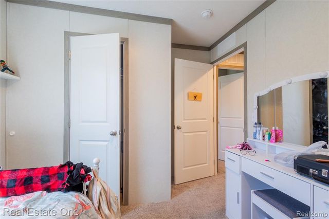 220 Borman Avenue, Flushing, MI 48433