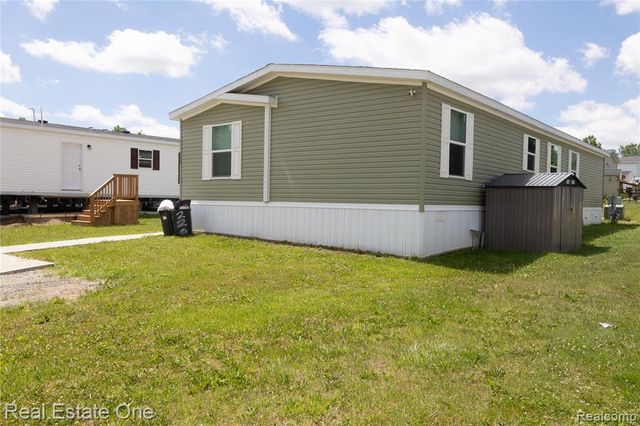 220 Borman Avenue, Flushing, MI 48433