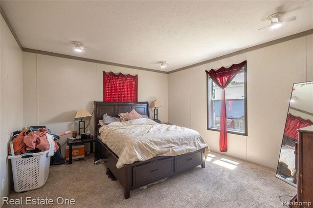 220 Borman Avenue, Flushing, MI 48433