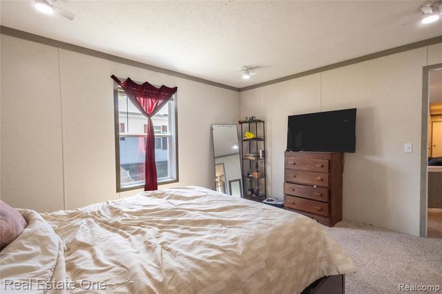 220 Borman Avenue, Flushing, MI 48433
