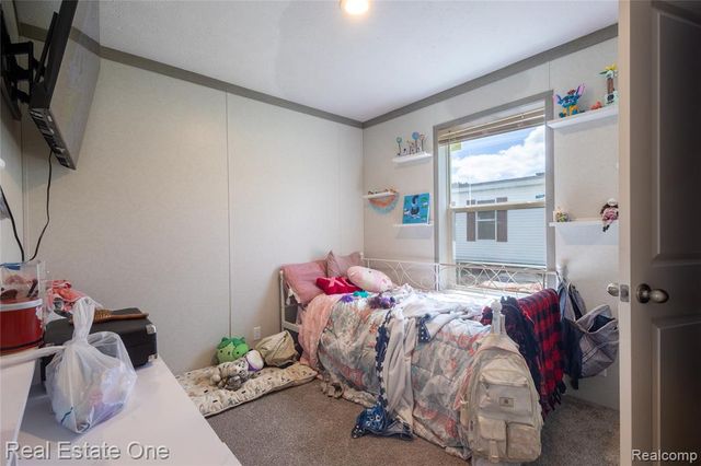 220 Borman Avenue, Flushing, MI 48433