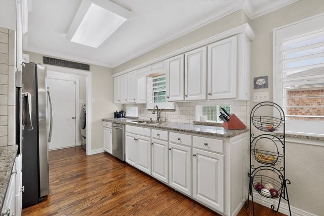8420 Sweetwater Drive, Dallas, TX 75228