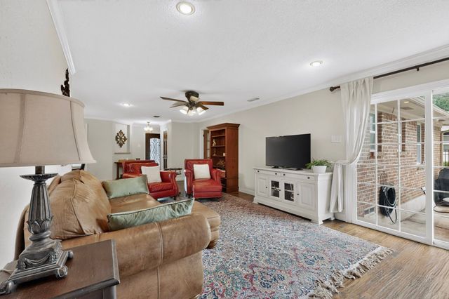 8420 Sweetwater Drive, Dallas, TX 75228