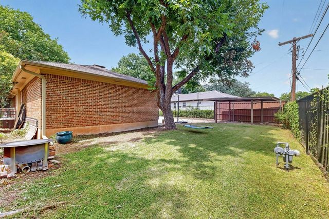 8420 Sweetwater Drive, Dallas, TX 75228