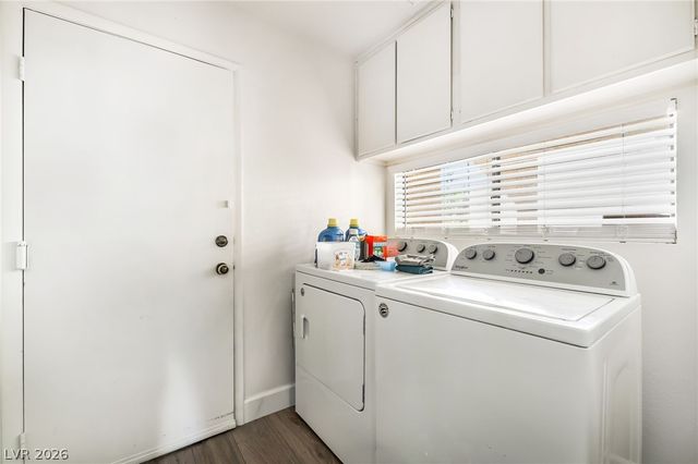 140 West Carriage Way, Henderson, NV 89074