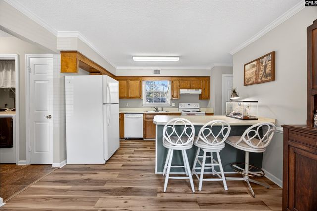 204 Sparrow Point Court, Lexington, SC 29073
