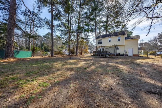 204 Sparrow Point Court, Lexington, SC 29073