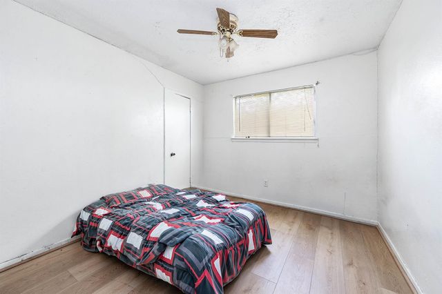 16034 Glen Mar Dr, Houston, TX 77082