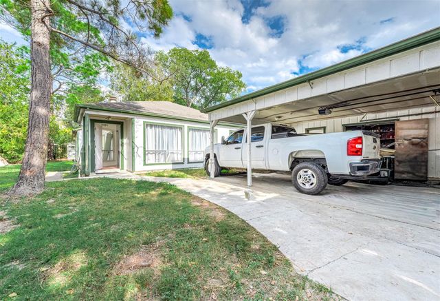 16034 Glen Mar Dr, Houston, TX 77082