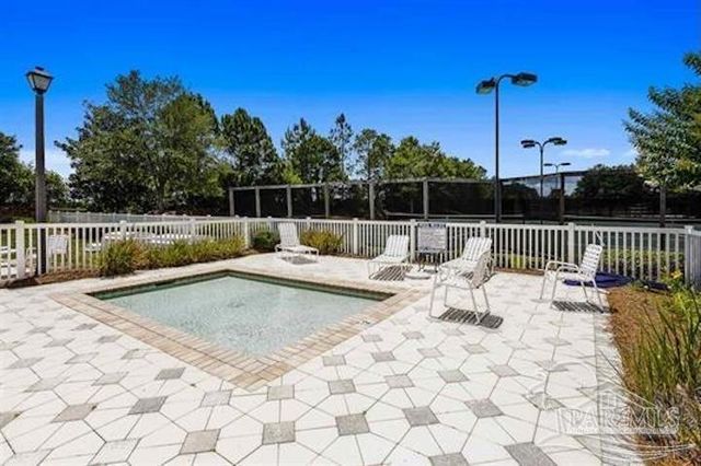 5692 Highland Lake Dr, Milton, FL 32583