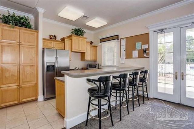 5692 Highland Lake Dr, Milton, FL 32583