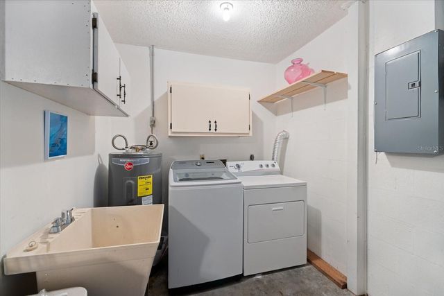 591 PORPOISE ROAD, Venice, FL 34293