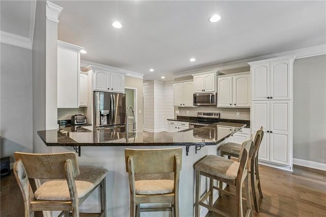 5925 Cantrell Circle, Cumming, GA 30041
