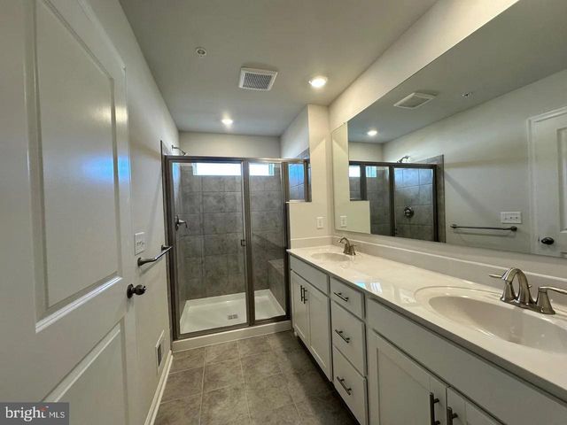 10965 BARNARD PL, White Plains, MD 20695