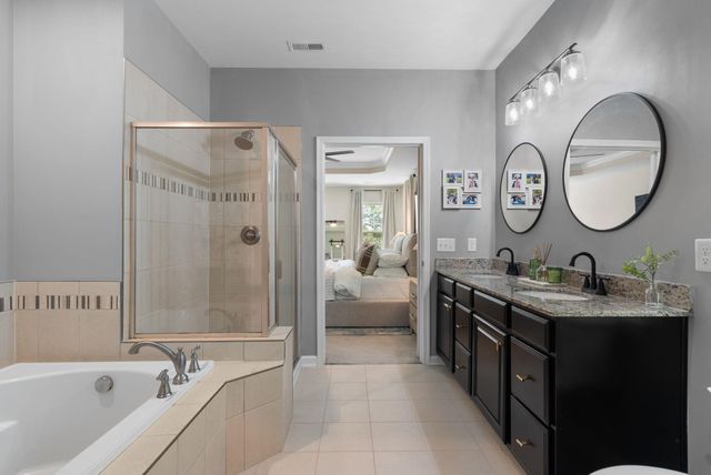 82 Hemingway Lane, Simpsonville, SC 29681