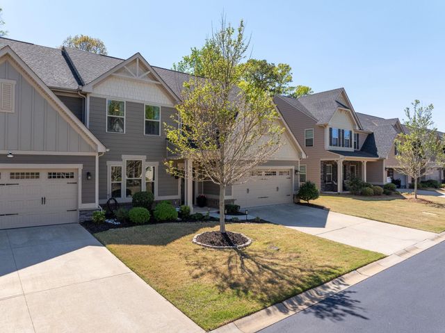 82 Hemingway Lane, Simpsonville, SC 29681