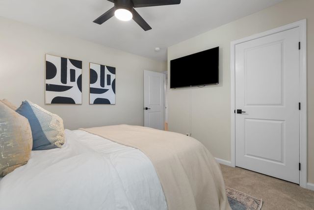 82 Hemingway Lane, Simpsonville, SC 29681