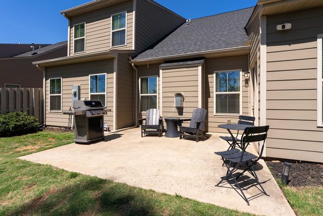 82 Hemingway Lane, Simpsonville, SC 29681